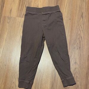 ✨8/$10. George. Kids Brown Joggers. 4T